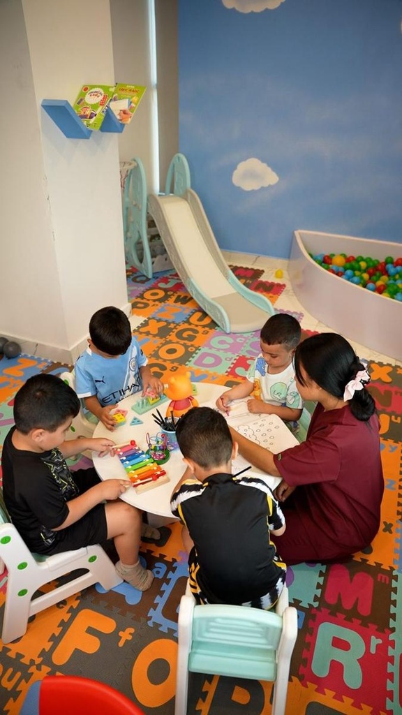 Art Workshops & Kids' Nursery